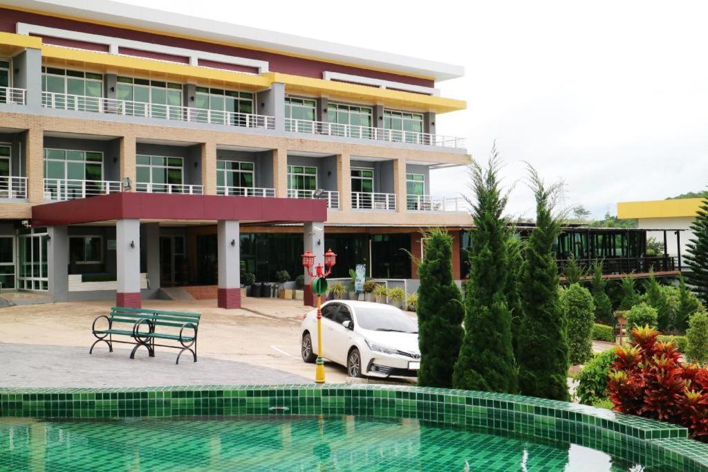 Breeze Hill Resort Khao Kho Extérieur photo